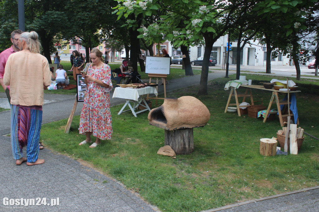 Kulturalny piknik w gostyńskich plantach