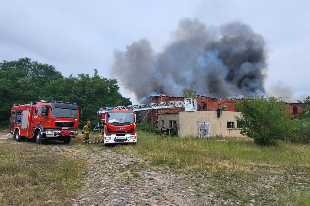Ogromny pożar w Drzęczewie Drugim