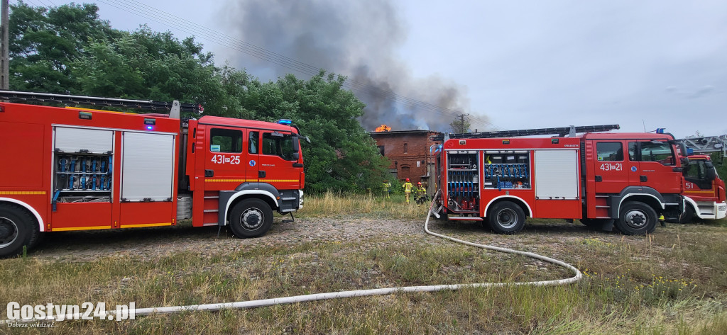 Ogromny pożar w Drzęczewie Drugim