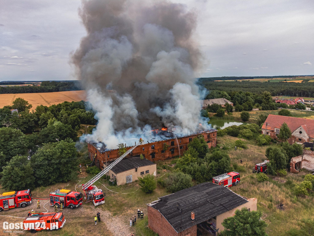 Ogromny pożar w Drzęczewie Drugim