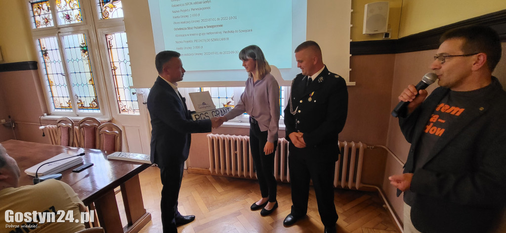 Po dwóch latach reaktywowano Program Grantów Społecznych
