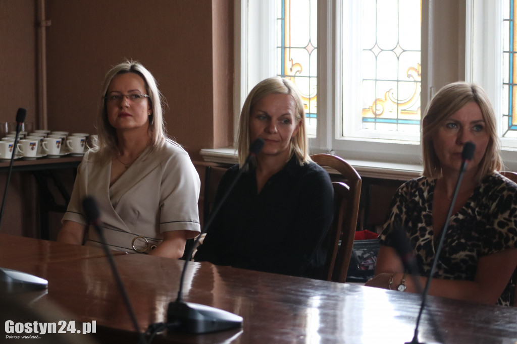 Po dwóch latach reaktywowano Program Grantów Społecznych