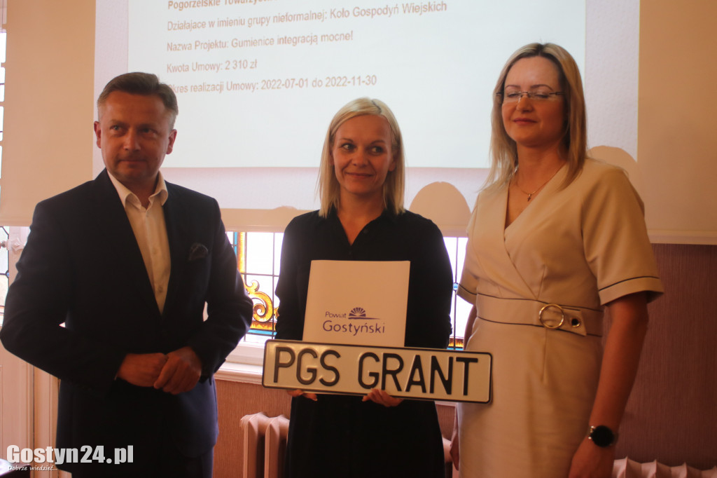 Po dwóch latach reaktywowano Program Grantów Społecznych