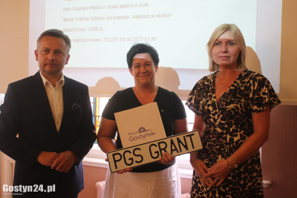 Po dwóch latach reaktywowano Program Grantów Społecznych