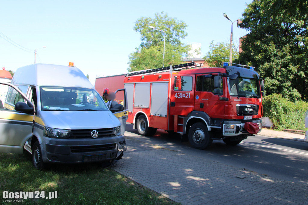 Kolizja na skrzyżowaniu Fabrycznej i Lipowej