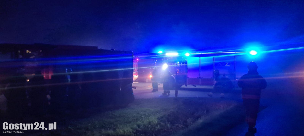 Nocny pożar pieczarkarni w Janiszewie