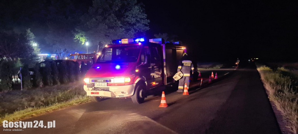Nocny pożar pieczarkarni w Janiszewie