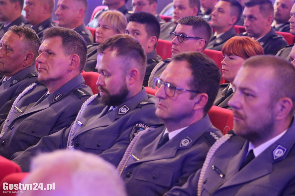 Święto policji w gostyńskim kinie