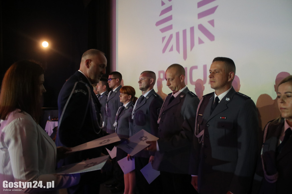 Święto policji w gostyńskim kinie