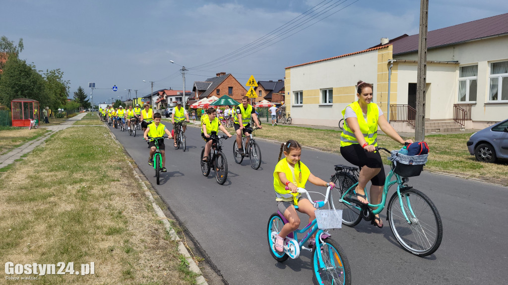 Rowerówka w Łęce Wielkiej, po zdrowie dla Zuzi Suleckiej