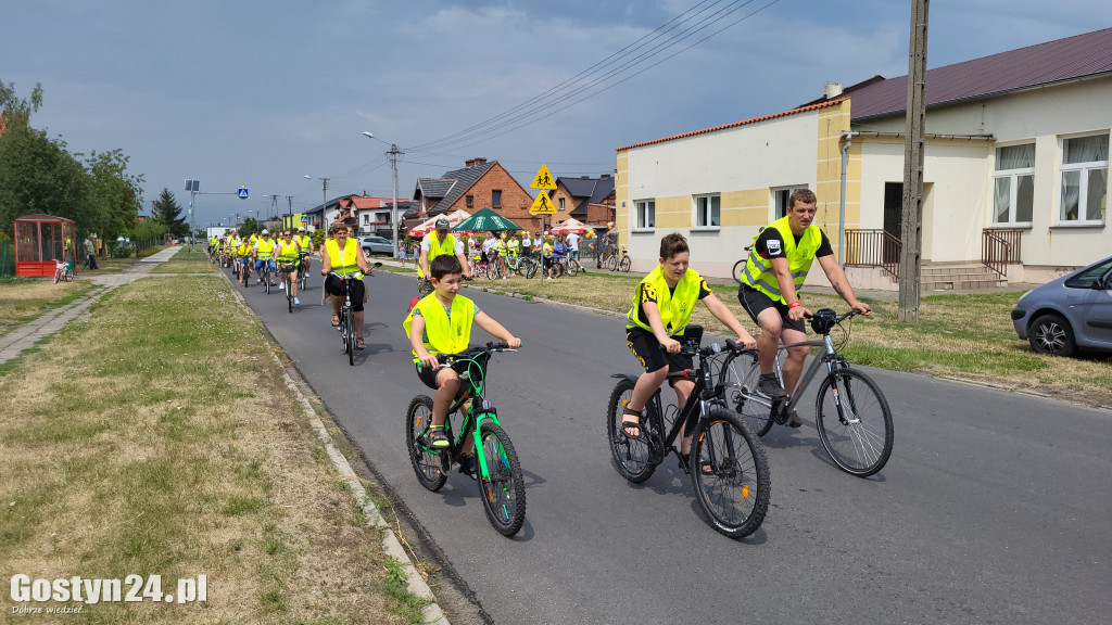 Rowerówka w Łęce Wielkiej, po zdrowie dla Zuzi Suleckiej