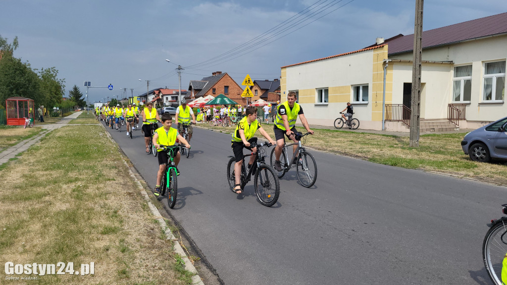 Rowerówka w Łęce Wielkiej, po zdrowie dla Zuzi Suleckiej