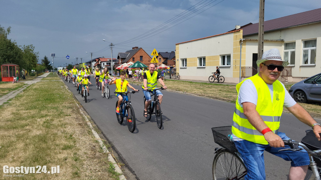 Rowerówka w Łęce Wielkiej, po zdrowie dla Zuzi Suleckiej