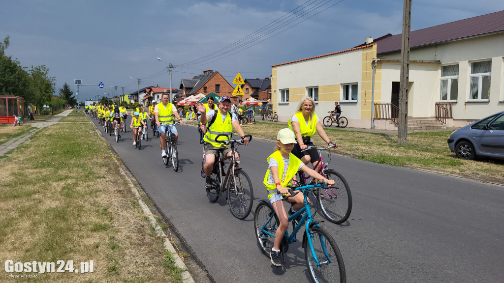 Rowerówka w Łęce Wielkiej, po zdrowie dla Zuzi Suleckiej