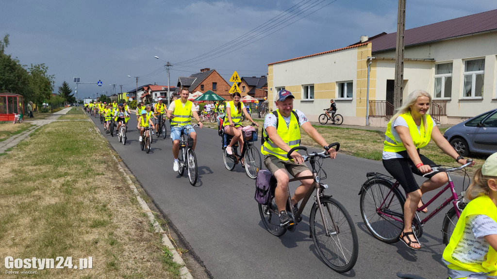 Rowerówka w Łęce Wielkiej, po zdrowie dla Zuzi Suleckiej