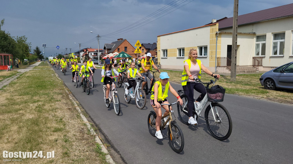 Rowerówka w Łęce Wielkiej, po zdrowie dla Zuzi Suleckiej