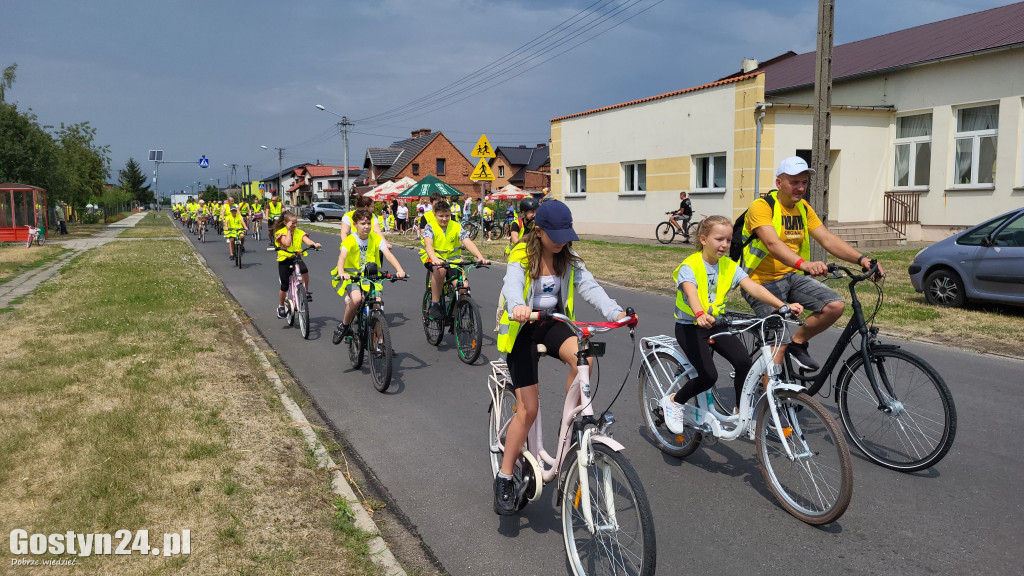 Rowerówka w Łęce Wielkiej, po zdrowie dla Zuzi Suleckiej