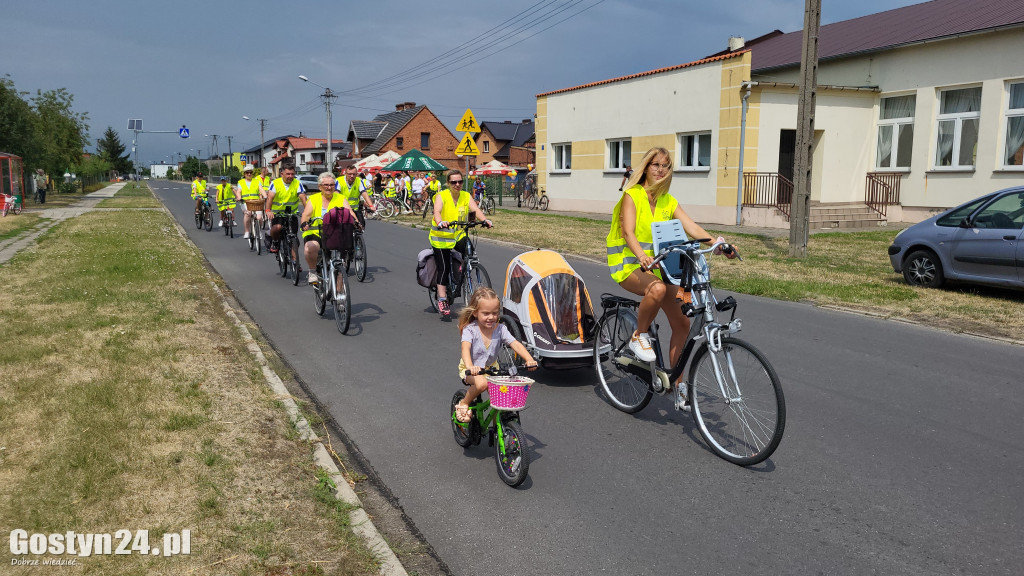 Rowerówka w Łęce Wielkiej, po zdrowie dla Zuzi Suleckiej