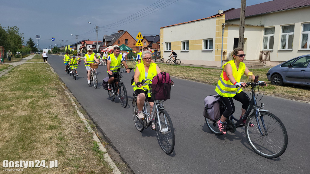 Rowerówka w Łęce Wielkiej, po zdrowie dla Zuzi Suleckiej
