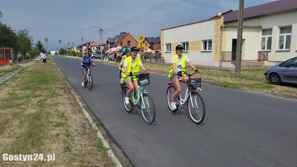 Rowerówka w Łęce Wielkiej, po zdrowie dla Zuzi Suleckiej