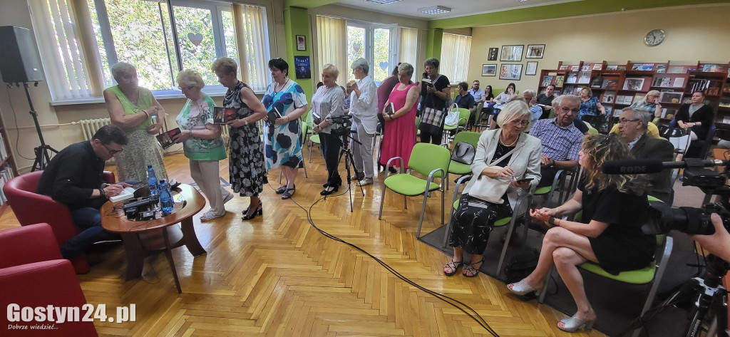 Promocja książki Mistrz Marionetek Grzegorza Skorupskiego