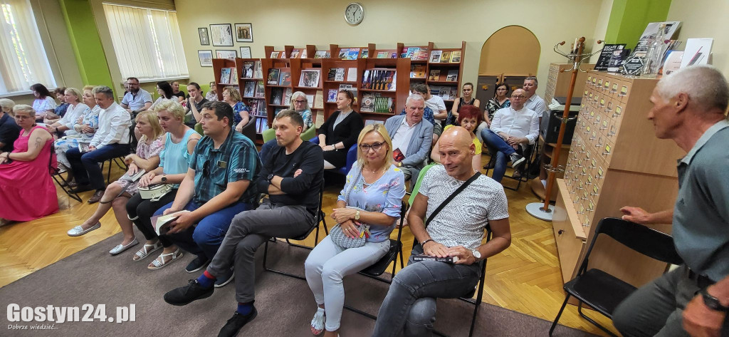 Promocja książki Mistrz Marionetek Grzegorza Skorupskiego
