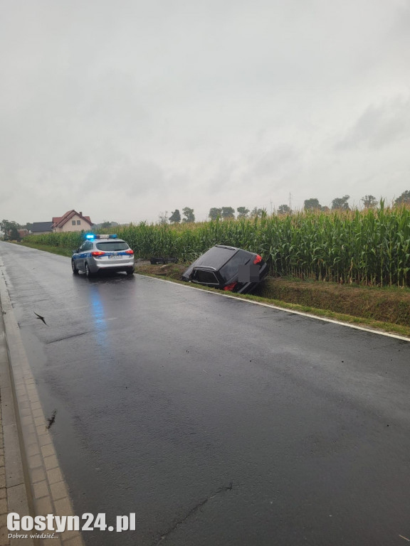 Wypadek pijanej 30-latki w Grabonogu