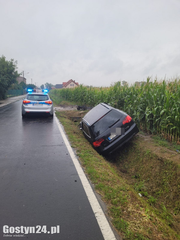 Wypadek pijanej 30-latki w Grabonogu