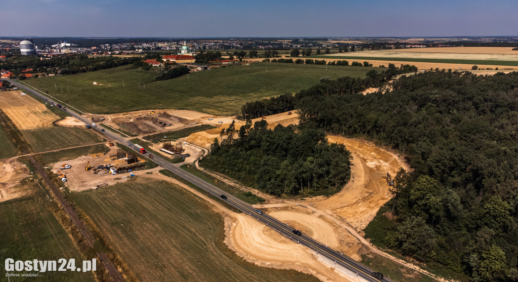 Postępy prac przy budowie obwodnicy Gostynia - DW434