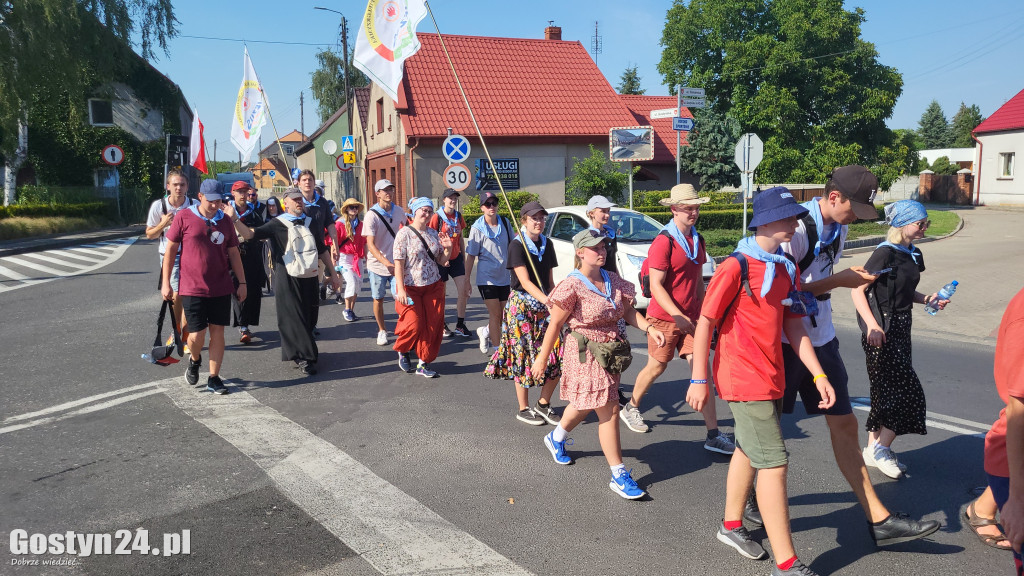 Pielgrzymi przeszli przez powiat gostyński