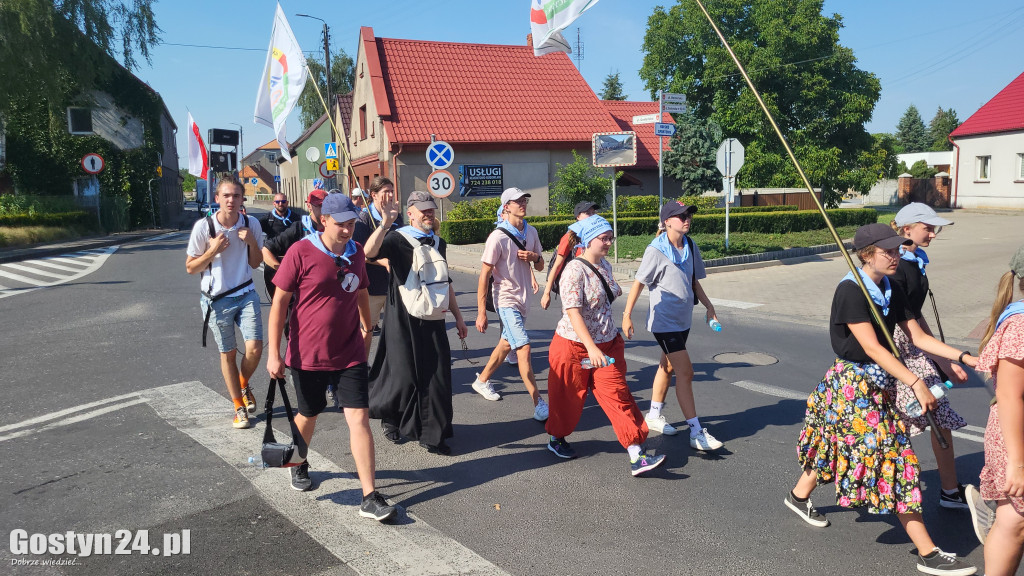 Pielgrzymi przeszli przez powiat gostyński