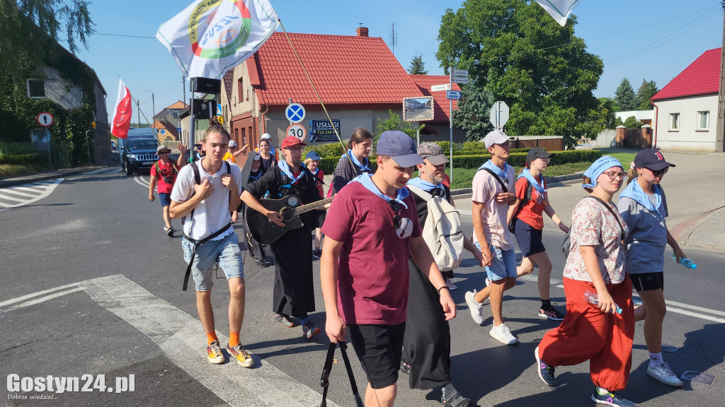 Pielgrzymi przeszli przez powiat gostyński