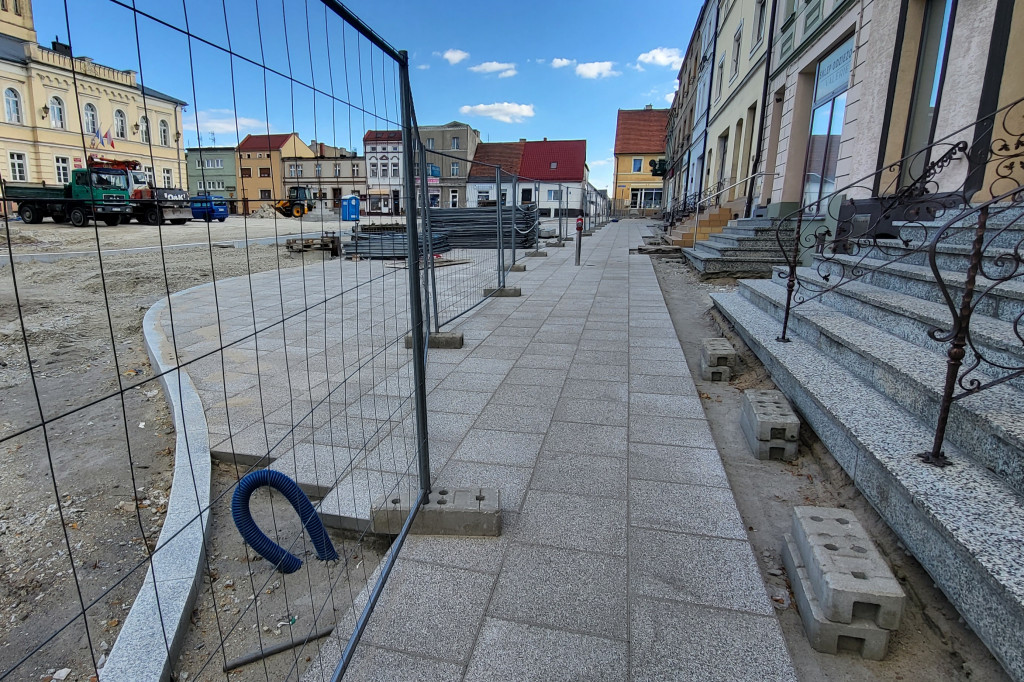 Trwający remont rynku w Krobi