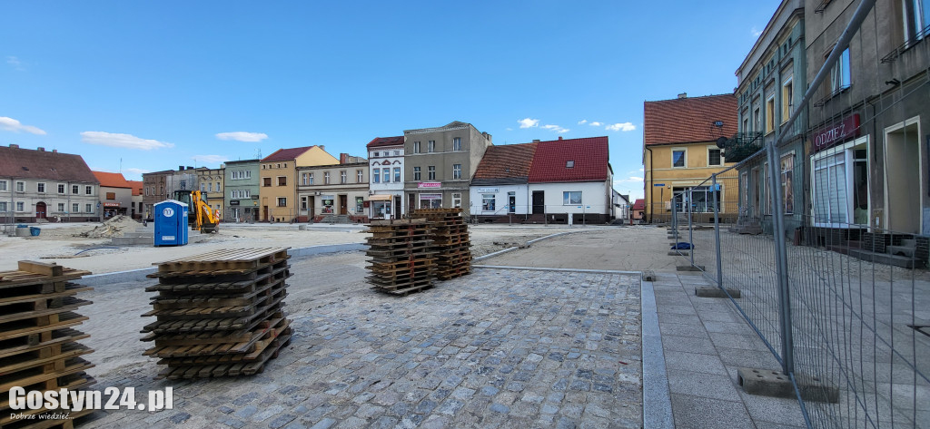 Trwający remont rynku w Krobi