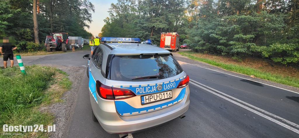 Wypadek na zjeździe w kierunku Pasierb