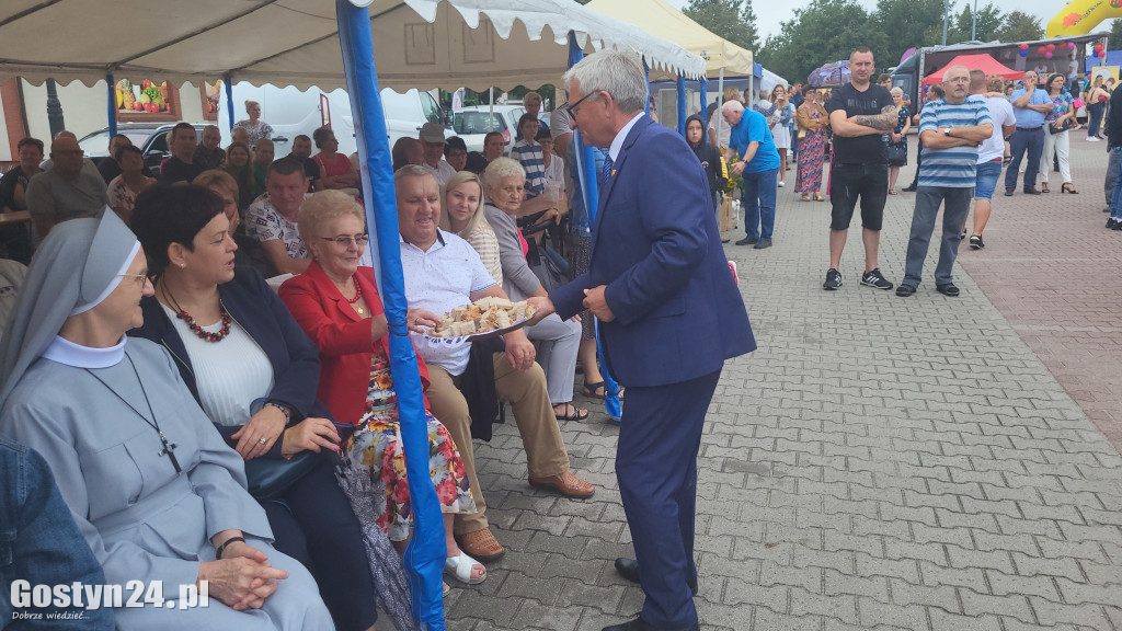 Dożynki gminno-parafialne w Pępowie