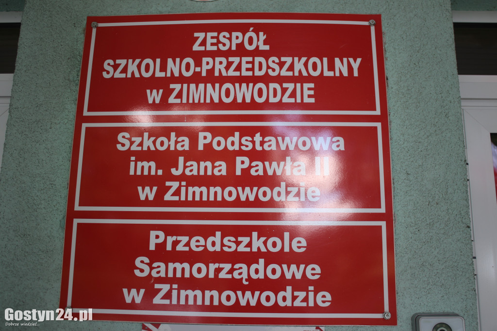 Otwarcie nowego boiska wielofunkcyjnego w Zimnowodzie