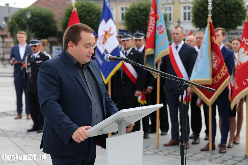 Obchody wybuchu II wojny światowej na rynku w Gostyniu