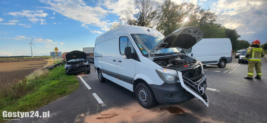 Efekt domina na DW 434 w Kuczynie