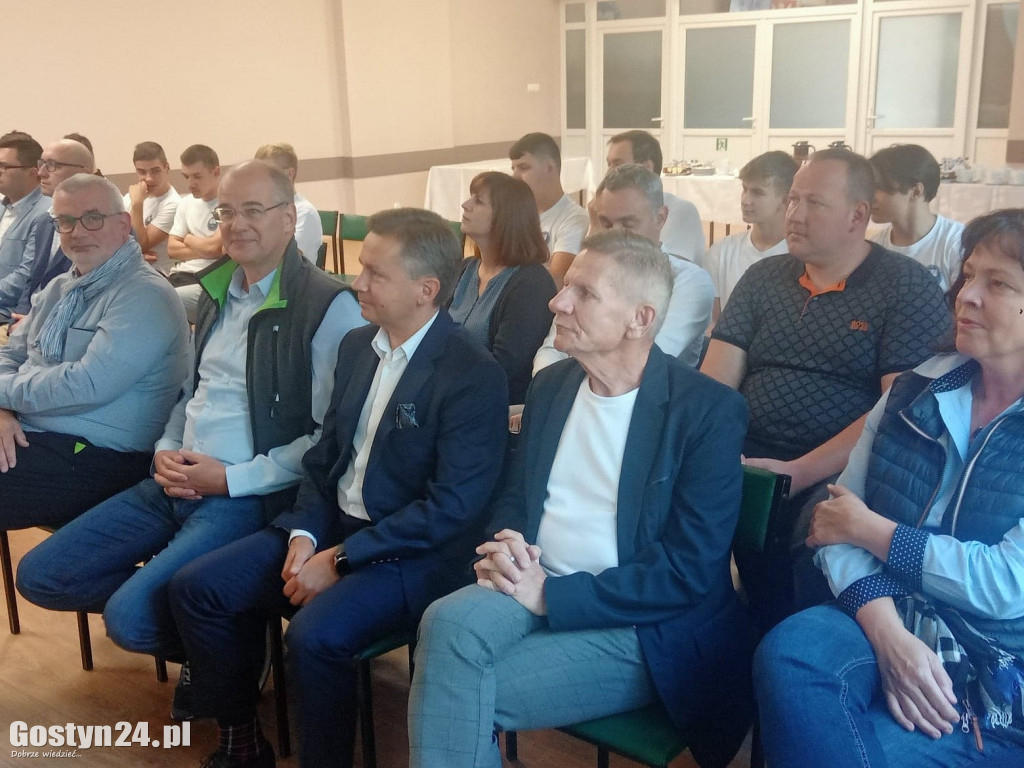 15 mechatroników z ZSZ Gostyń otrzymało certyfikaty