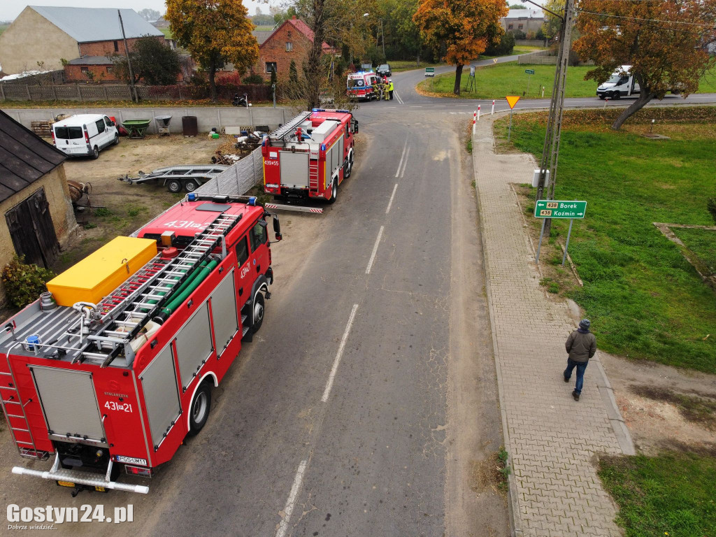 Potrącenie motorowerzystki na DW 438