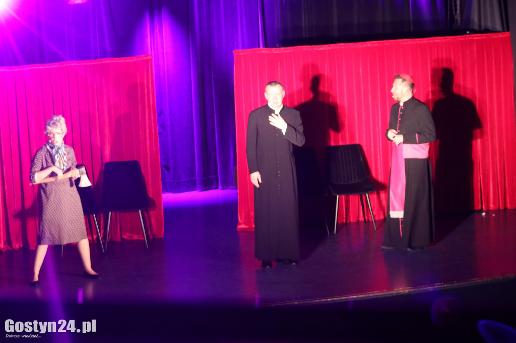Kabaret Nowaki wystąpił w gostyńskim Hutniku