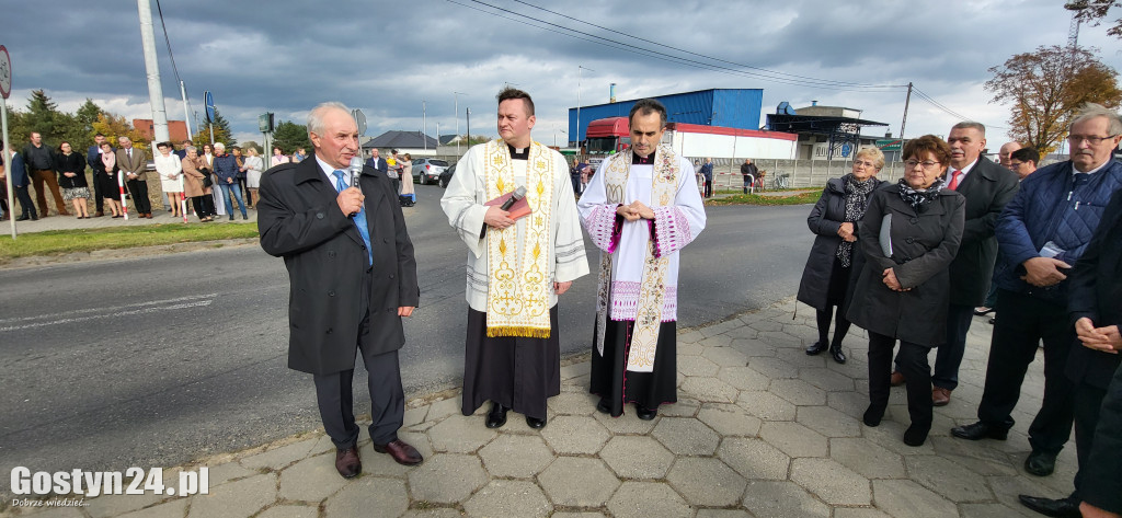 Poświęcenie figury Matki Bożej Wspomożenie Wiernych w Elżbietkowie