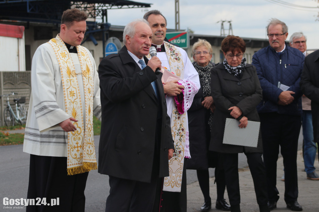 Poświęcenie figury Matki Bożej Wspomożenie Wiernych w Elżbietkowie