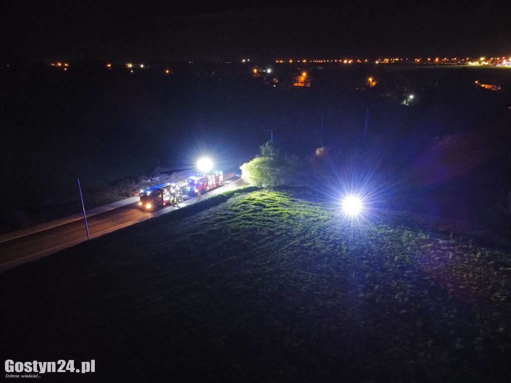 Śmierć 43-latki na obrzeżach Gostynia/Zdjęcia miejsca zdarzenia
