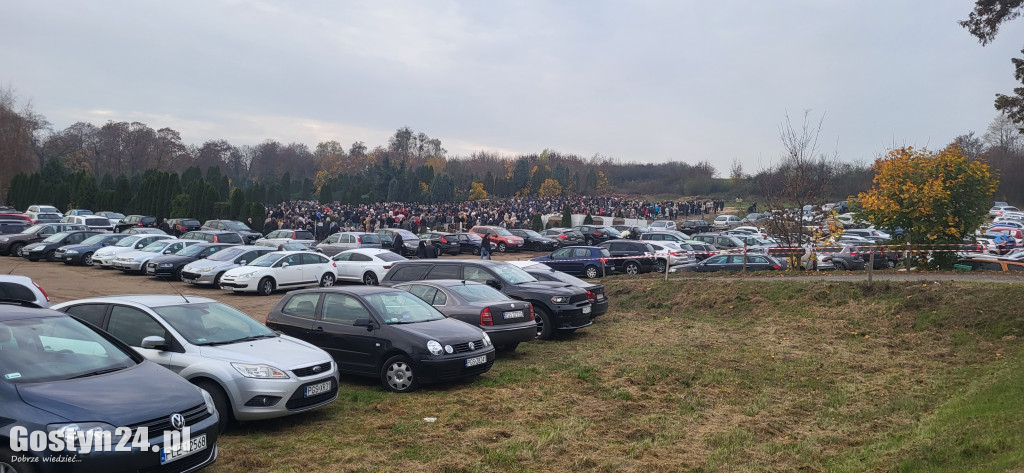 Msza święta na gostyńskim cmentarzu