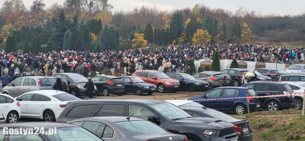 Msza święta na gostyńskim cmentarzu