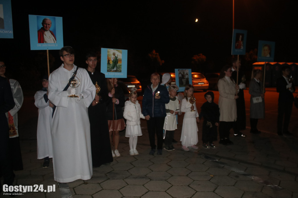 Pochód Holy Wins ulicami Gostynia
