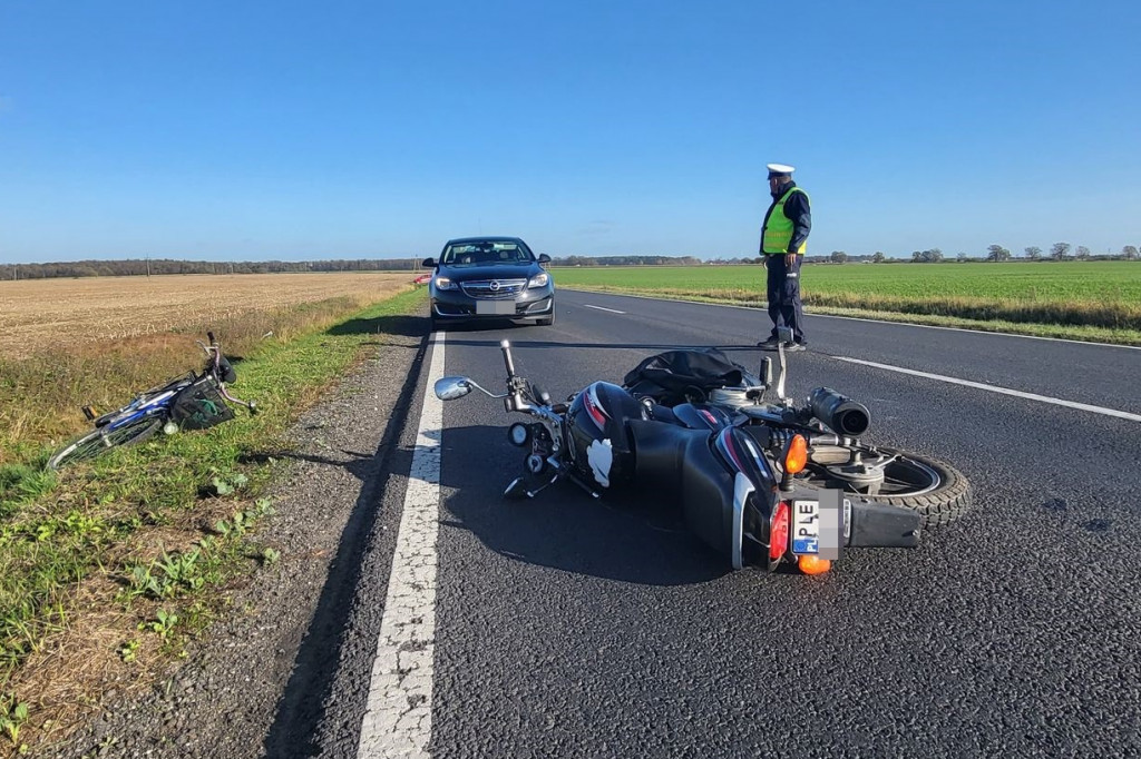 Zderzenie rowerzysty i motorowerzysty na K12