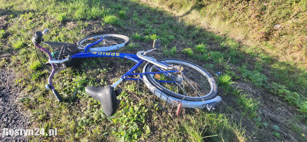 Zderzenie rowerzysty i motorowerzysty na K12